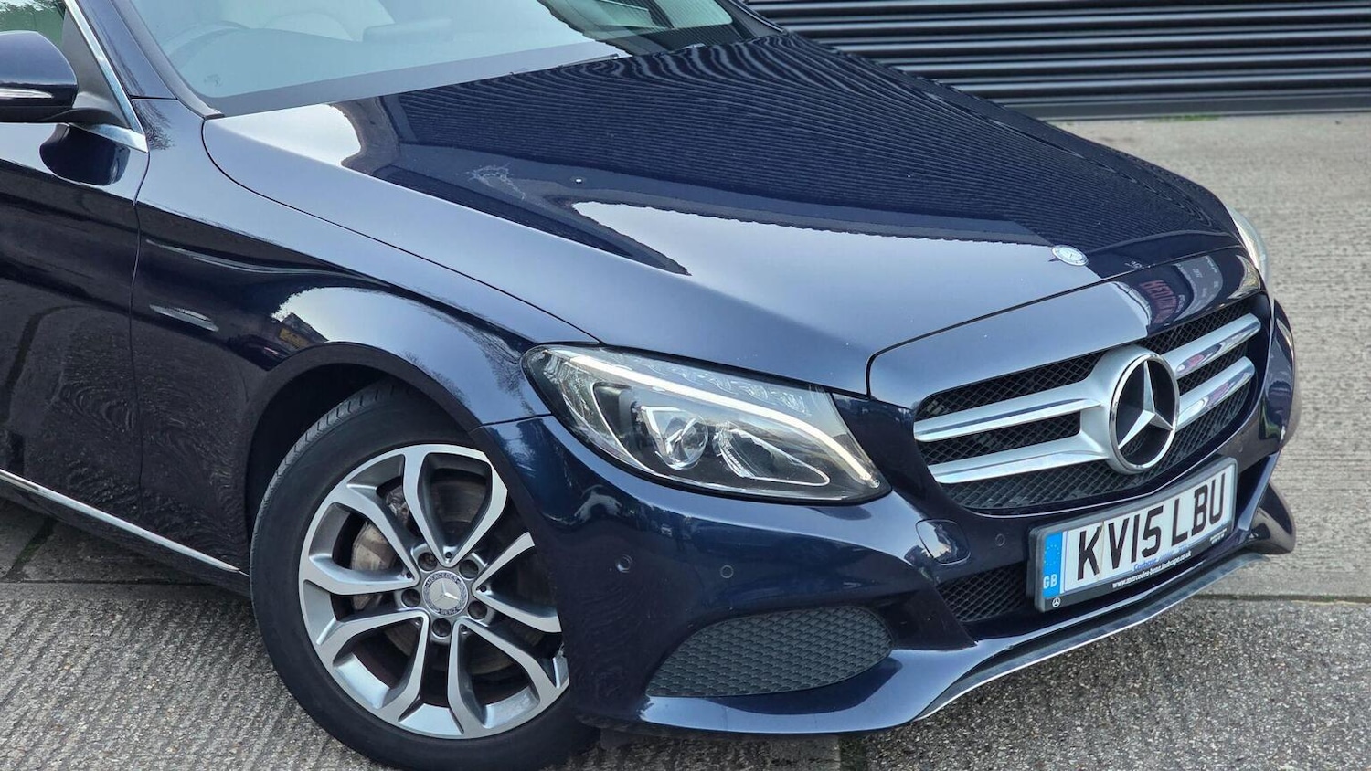 Used Mercedes-Benz C Class 2015 for sale - 78176092: Photo 6