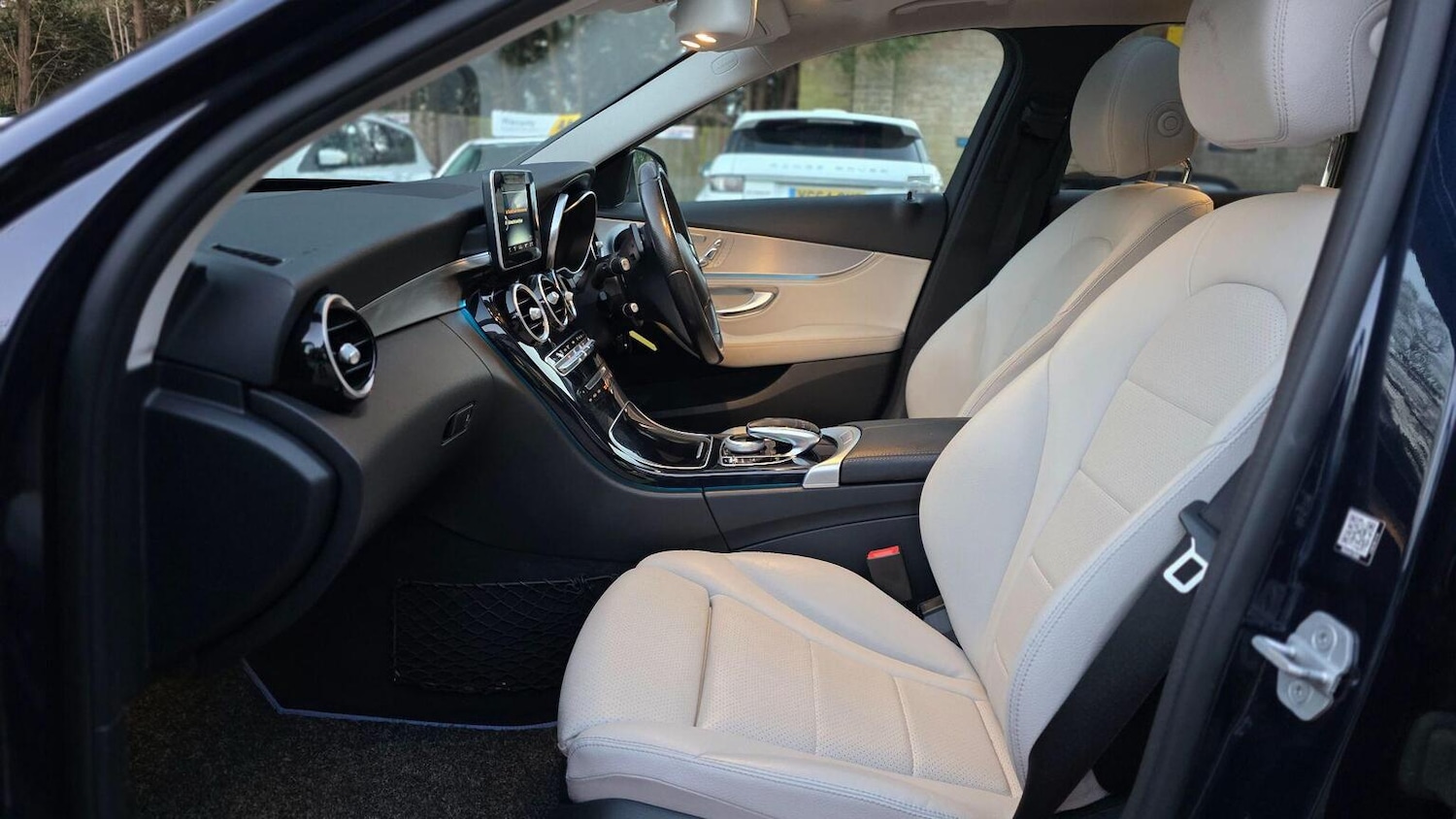 Used Mercedes-Benz C Class 2015 for sale - 78176092: Photo 68