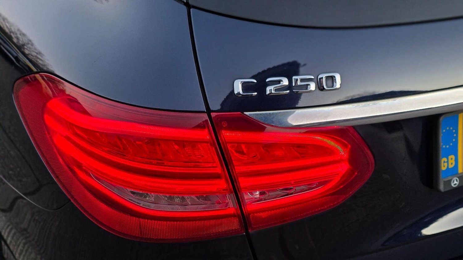 Used Mercedes-Benz C Class 2015 for sale - 78176092: Photo 73