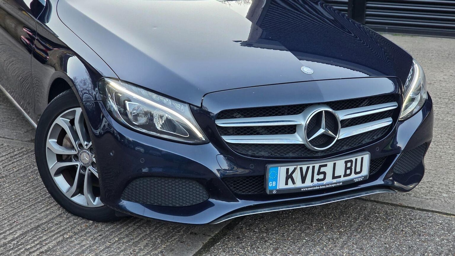 Used Mercedes-Benz C Class 2015 for sale - 78176092: Photo 9