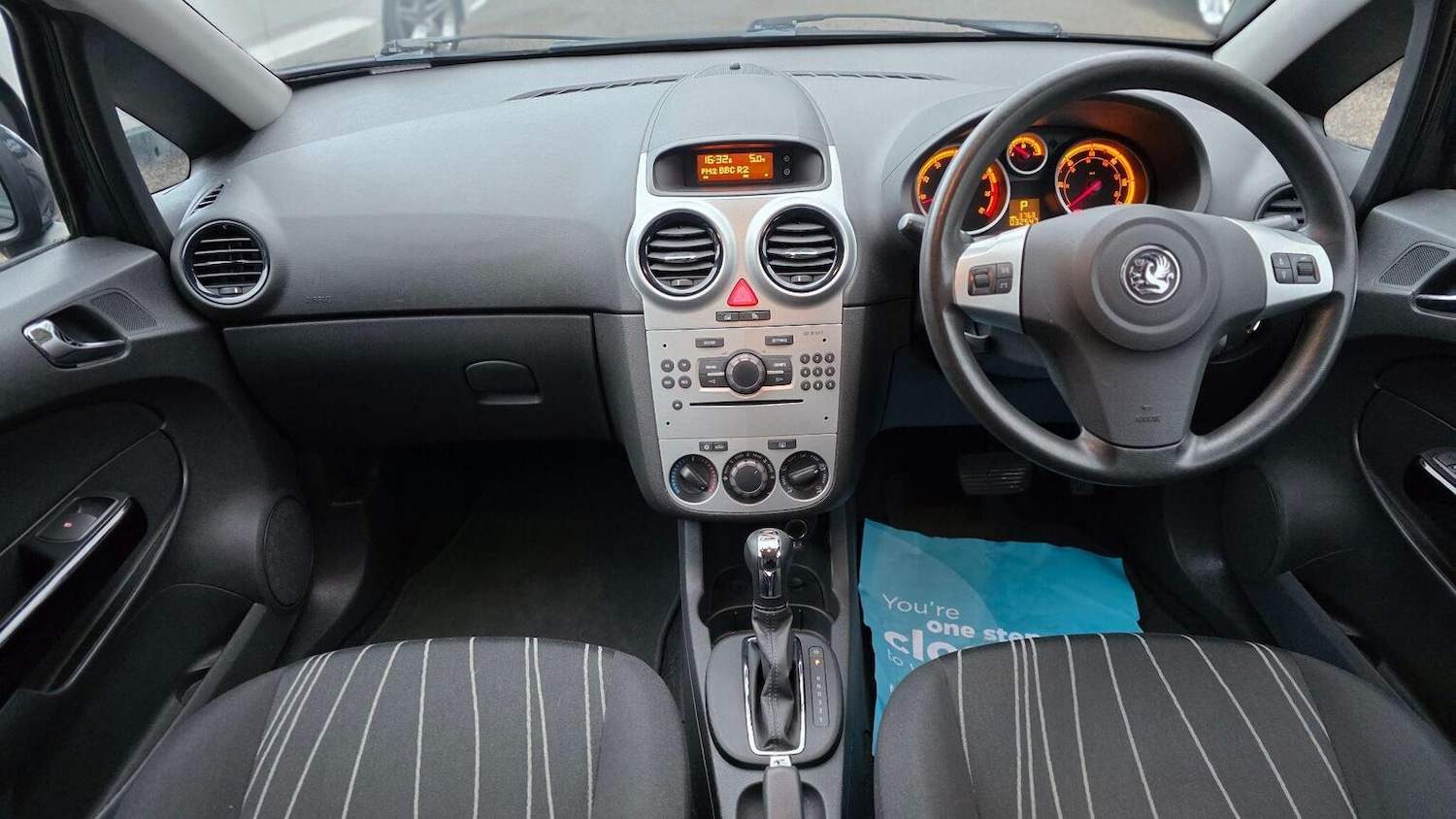 Used Vauxhall Corsa 2010 for sale - 77555117: Photo 13