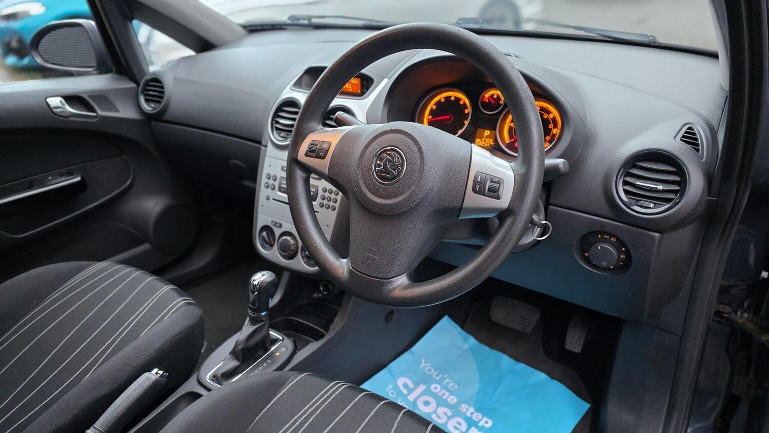 Used Vauxhall Corsa 2010 for sale - 77555117: Photo 24