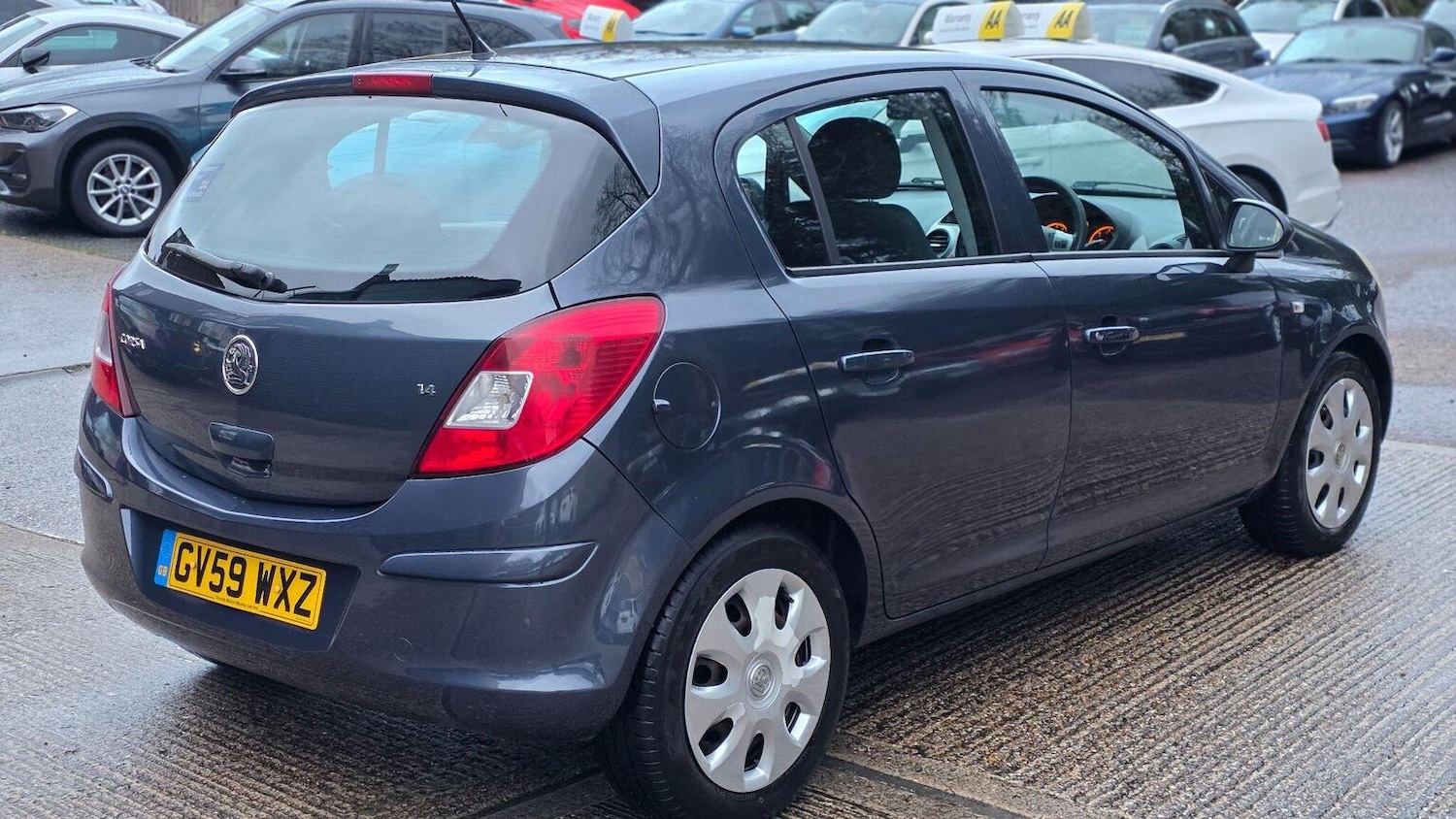 Used Vauxhall Corsa 2010 for sale - 77555117: Photo 6