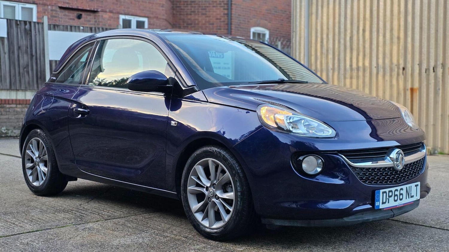 Used Vauxhall ADAM 2017 for sale - 77830099: Photo 4