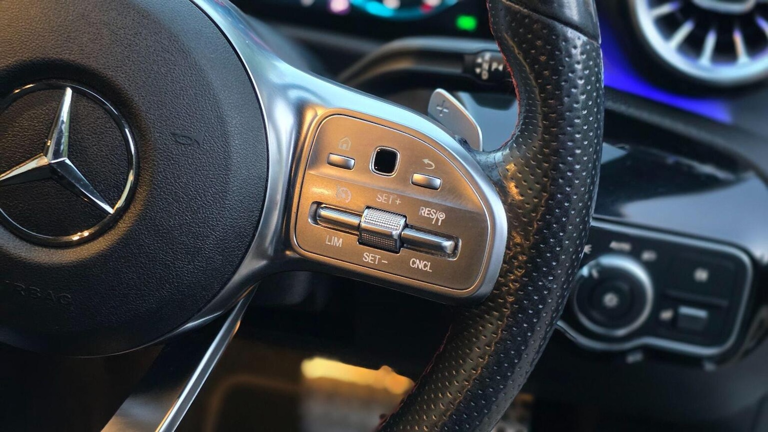 Used Mercedes-Benz A-Class 2020 for sale - 76692824: Photo 41