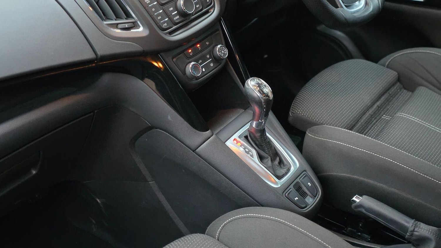 Used Vauxhall Zafira 2012 for sale - 77258531: Photo 39