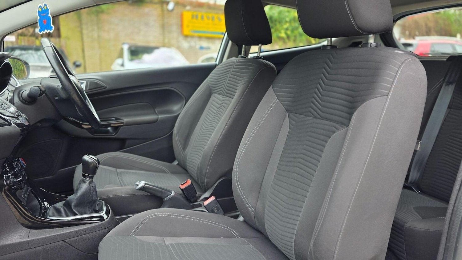 Used Ford Fiesta 2015 for sale - 77616405: Photo 32