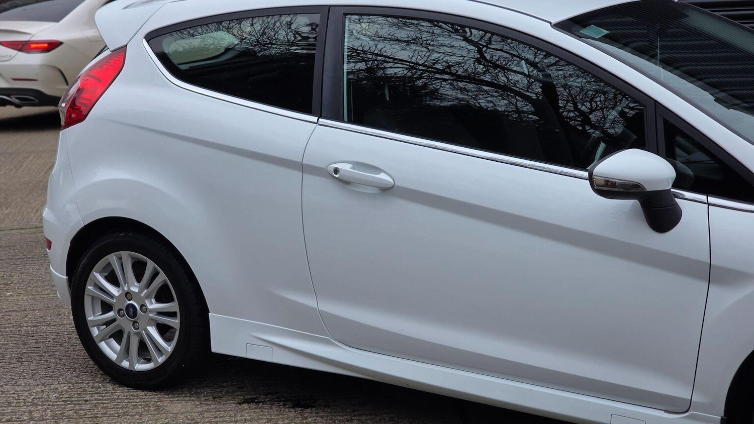 Used Ford Fiesta 2015 for sale - 77616405: Photo 64