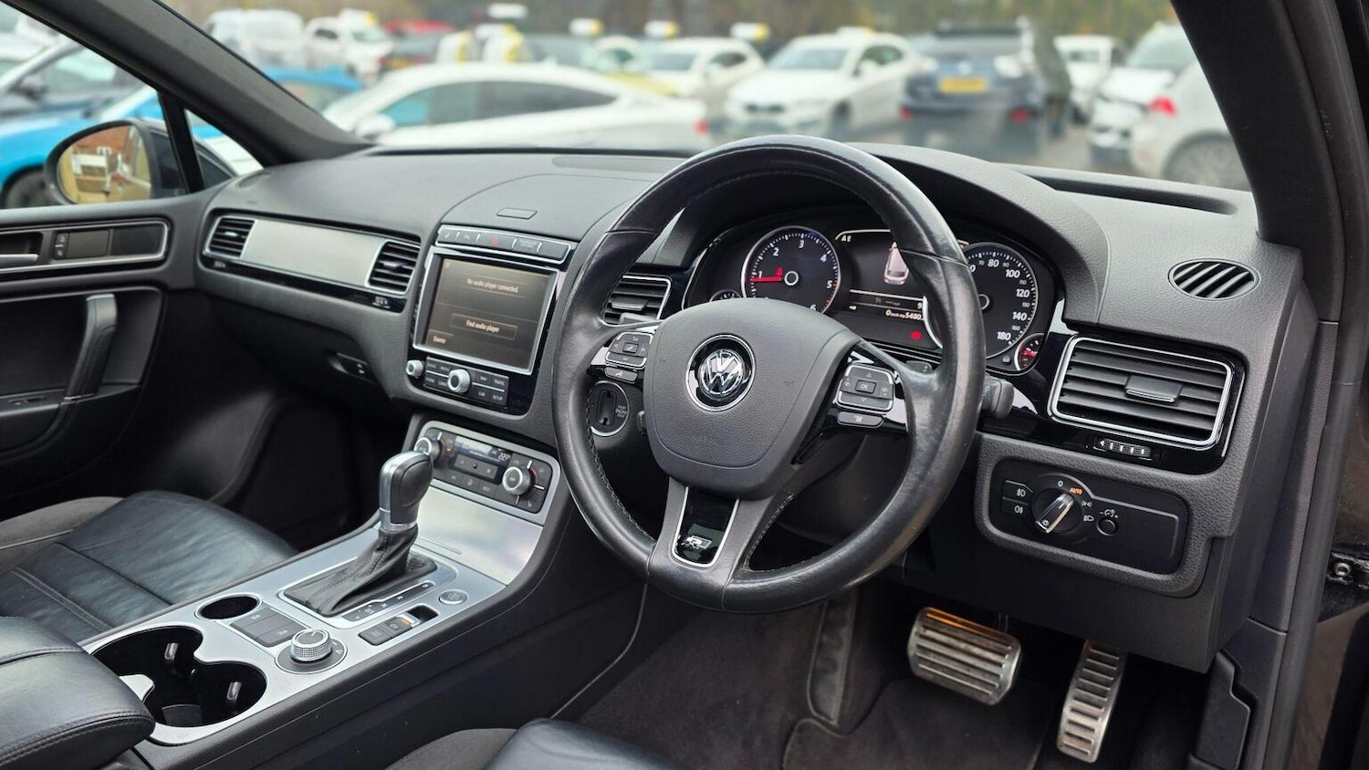 Used Volkswagen Touareg 2015 for sale - 77564170: Photo 32