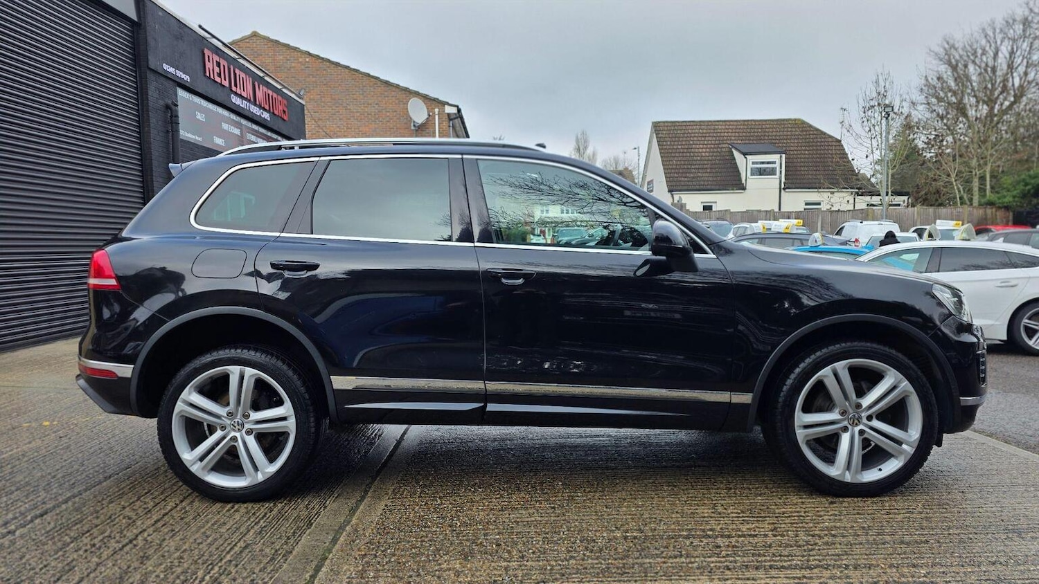 Used Volkswagen Touareg 2015 for sale - 77564170: Photo 61