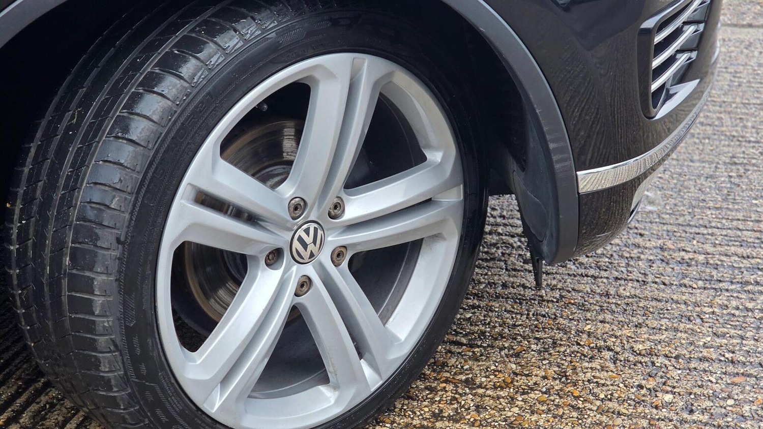 Used Volkswagen Touareg 2015 for sale - 77564170: Photo 80