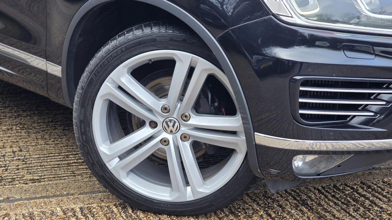 Used Volkswagen Touareg 2015 for sale - 77564170: Photo 85