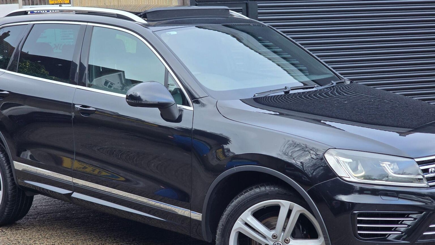 Used Volkswagen Touareg 2015 for sale - 77564170: Photo 89