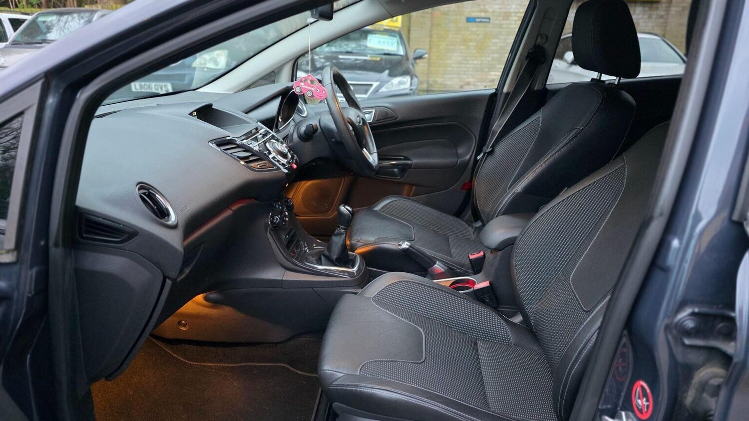 Used Ford Fiesta 2013 for sale - 77915684: Photo 11