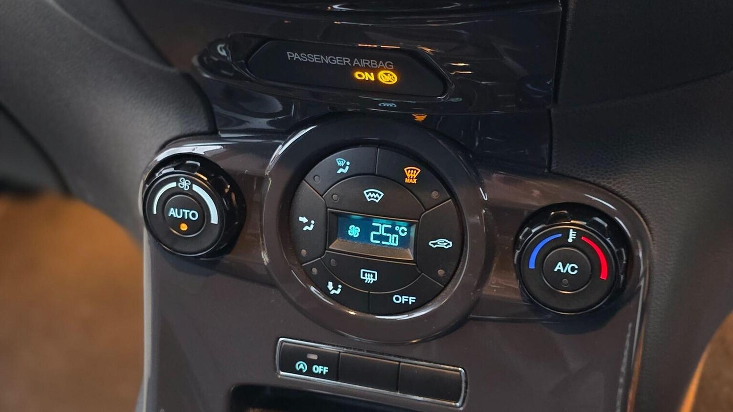 Used Ford Fiesta 2013 for sale - 77915684: Photo 20