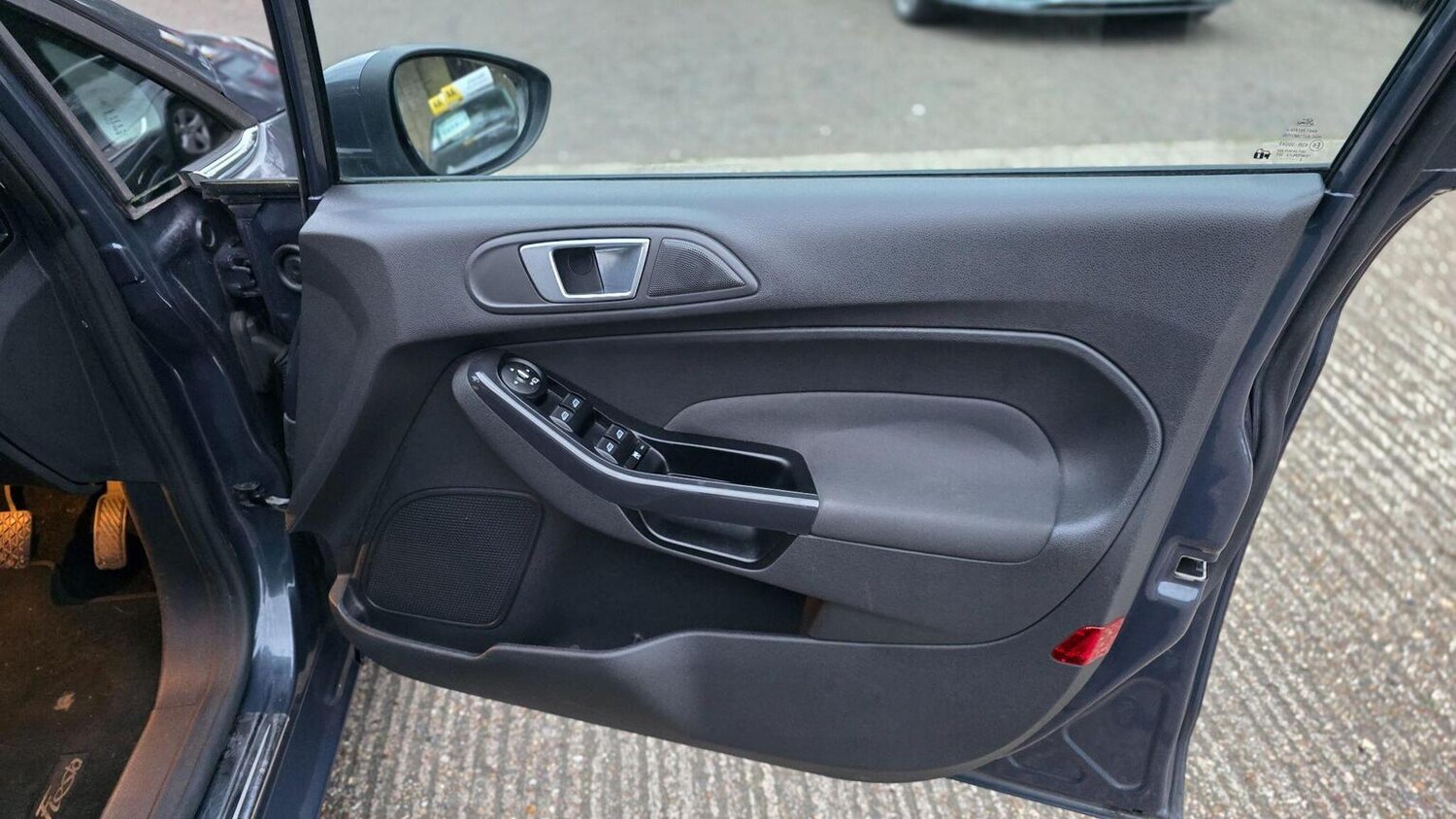 Used Ford Fiesta 2013 for sale - 77915684: Photo 27