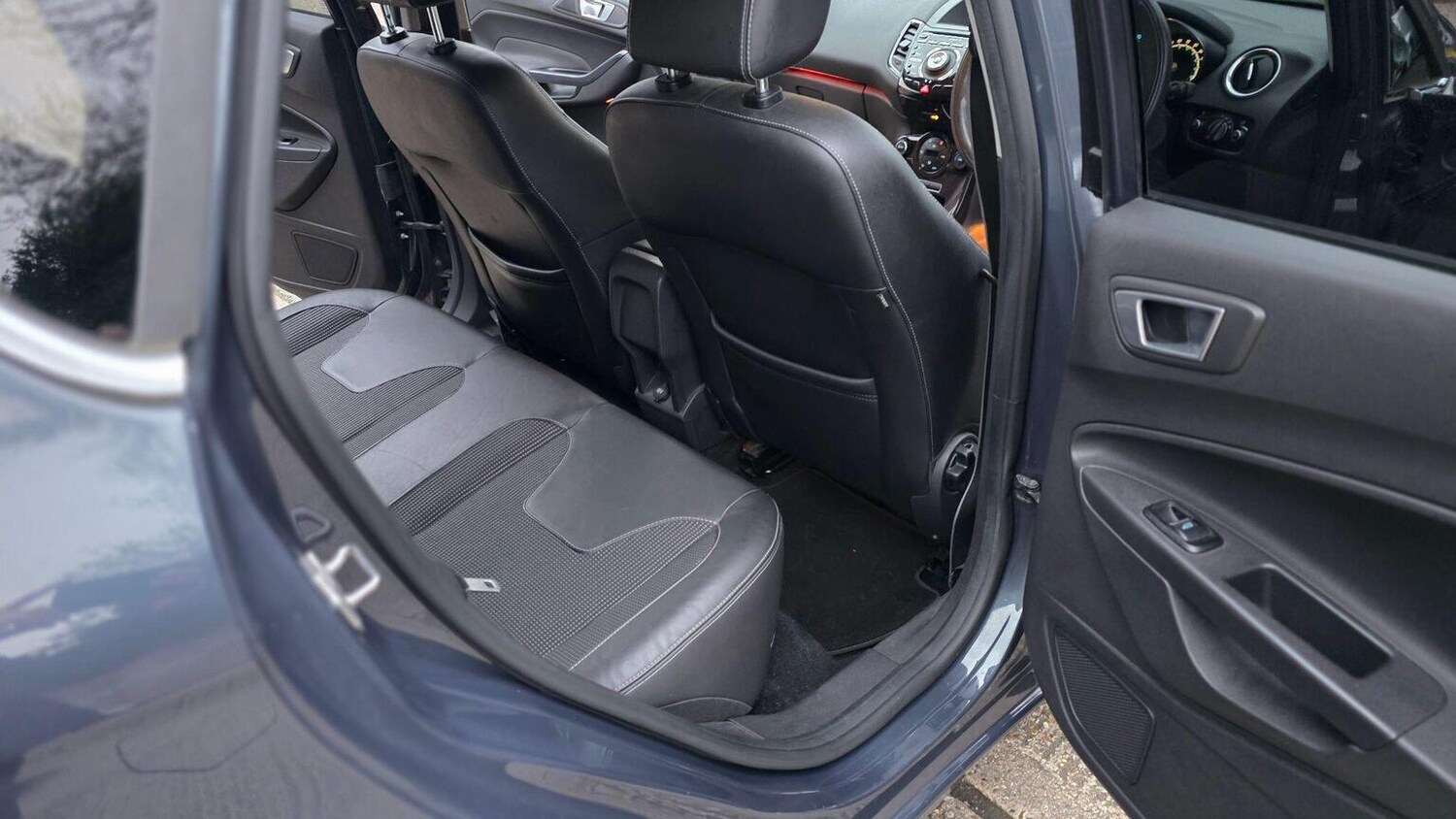 Used Ford Fiesta 2013 for sale - 77915684: Photo 29