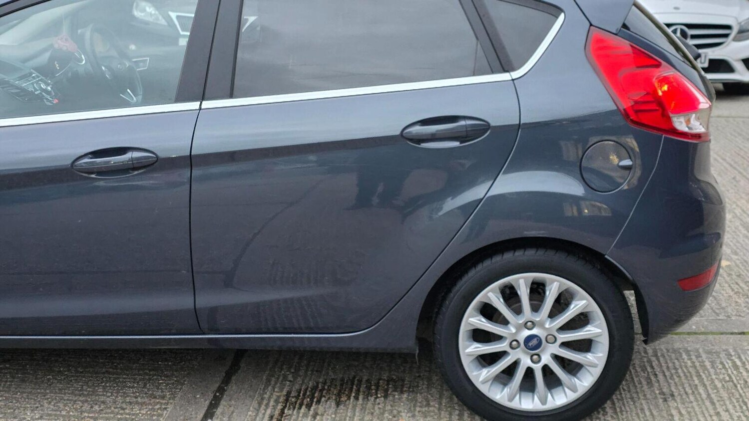 Used Ford Fiesta 2013 for sale - 77915684: Photo 39