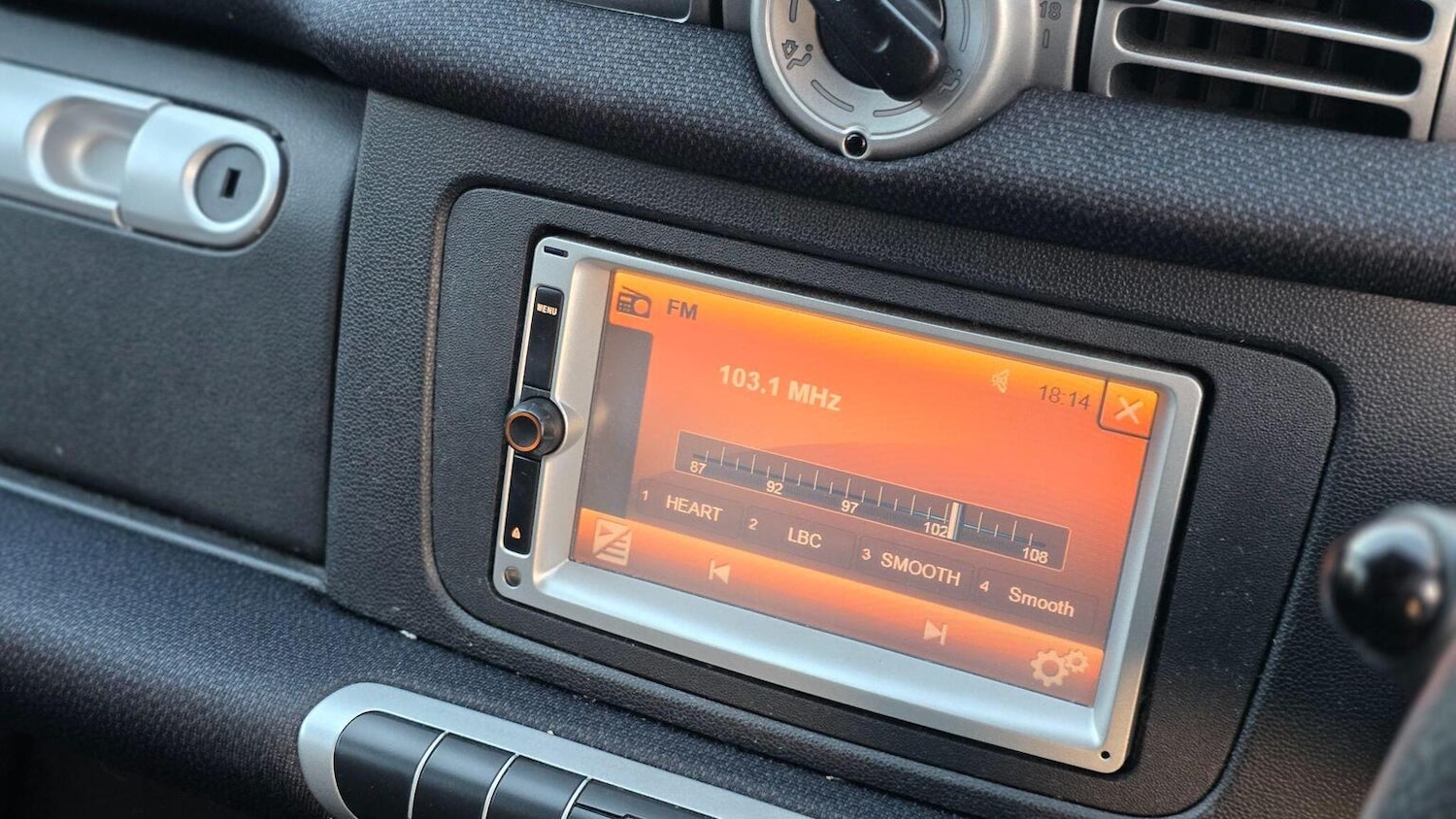 Used smart fortwo 2011 for sale - 78060541: Photo 19