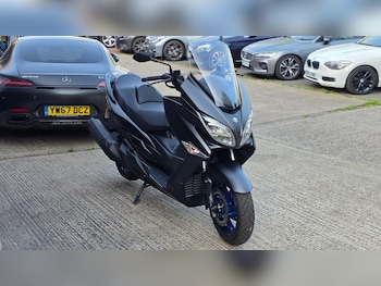 Used Suzuki Burgman 400 2022 for sale - bike-78750537: Photo