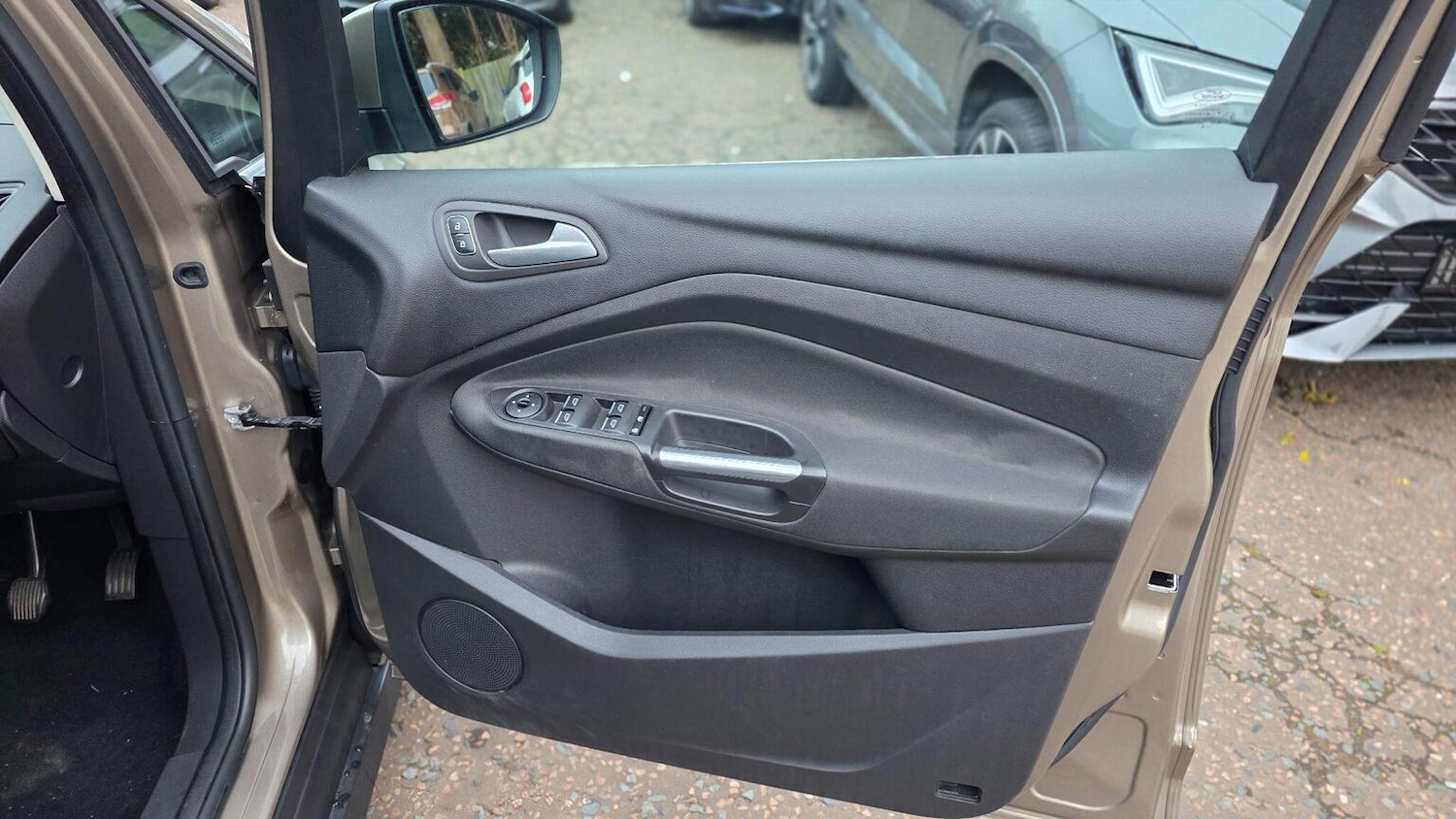 Used Ford Grand C-Max 2018 for sale - 76571202: Photo 28