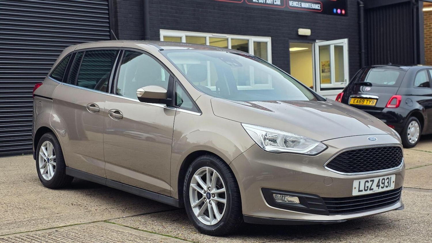 Used Ford Grand C-Max 2018 for sale - 76571202: Photo 4
