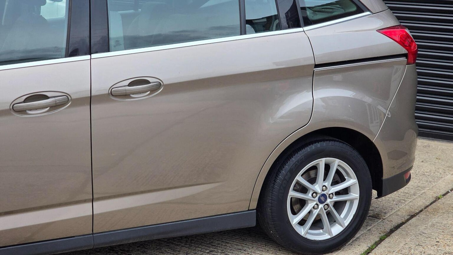 Used Ford Grand C-Max 2018 for sale - 76571202: Photo 50