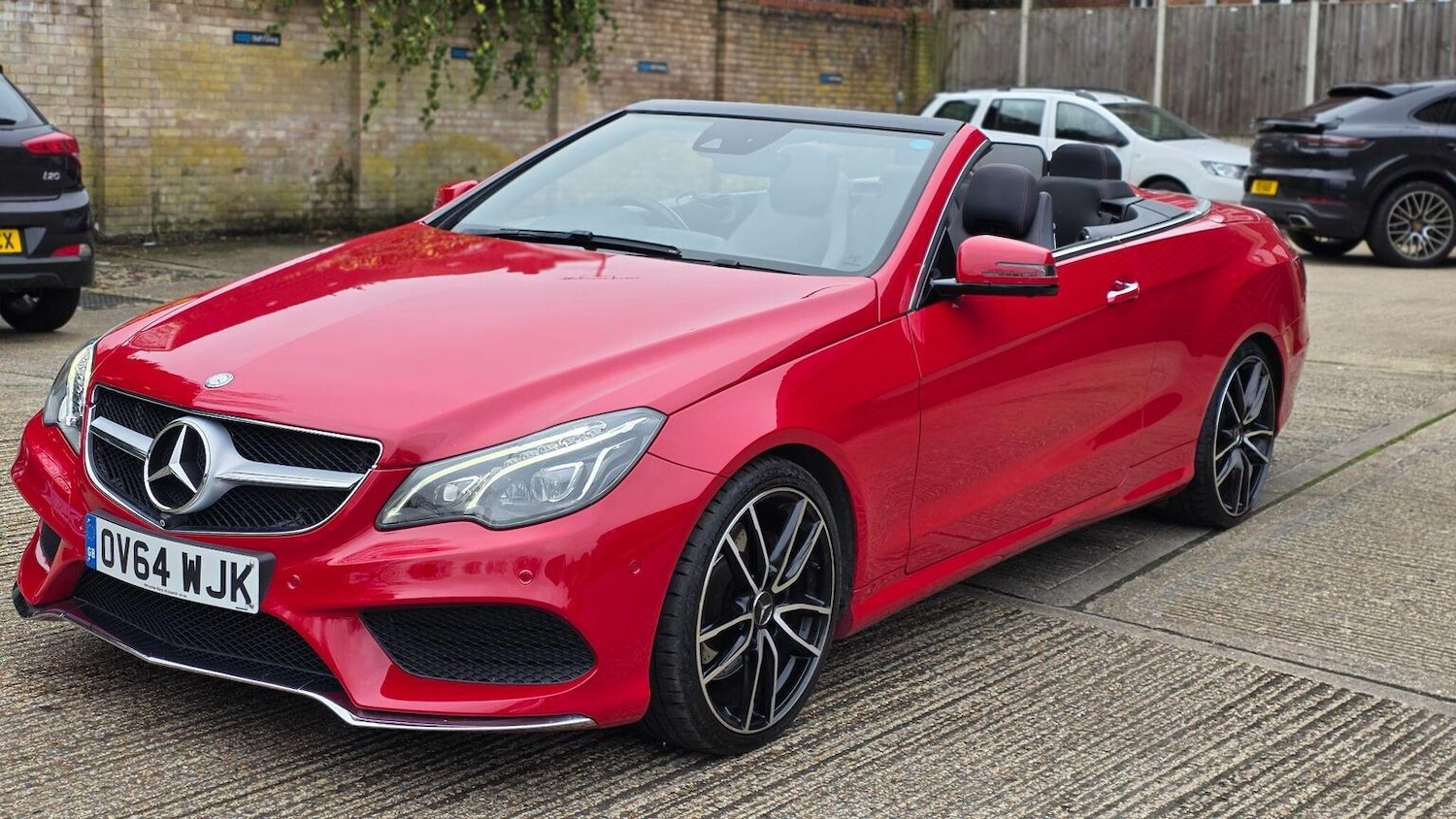 Used Mercedes-Benz E Class 2014 for sale - 77610100: Photo 10