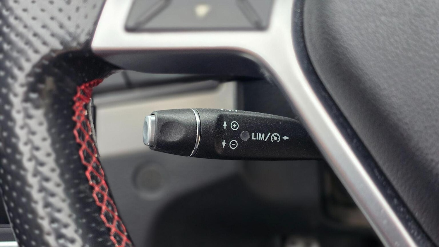 Used Mercedes-Benz E Class 2014 for sale - 77610100: Photo 25