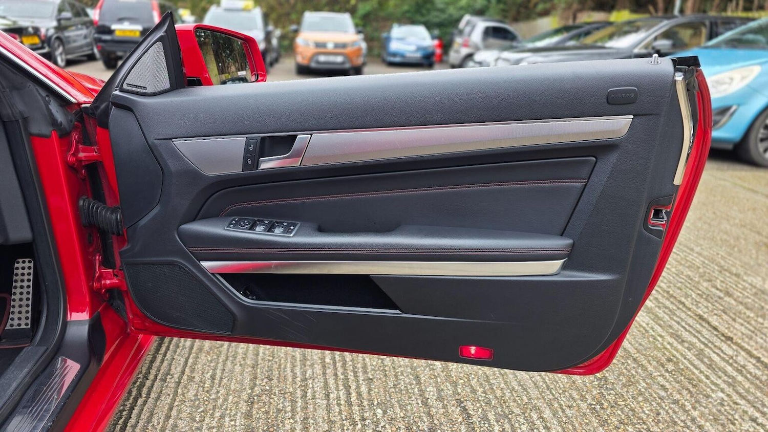 Used Mercedes-Benz E Class 2014 for sale - 77610100: Photo 31