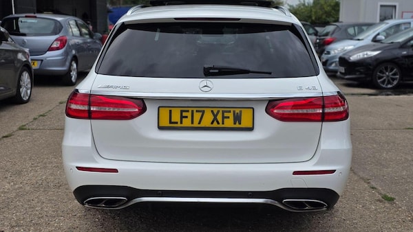 Used Mercedes-Benz E Class 2017 for sale - 75664551: Photo 28