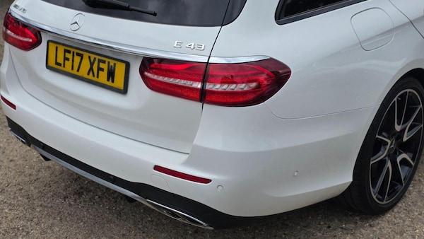 Used Mercedes-Benz E Class 2017 for sale - 75664551: Photo 33
