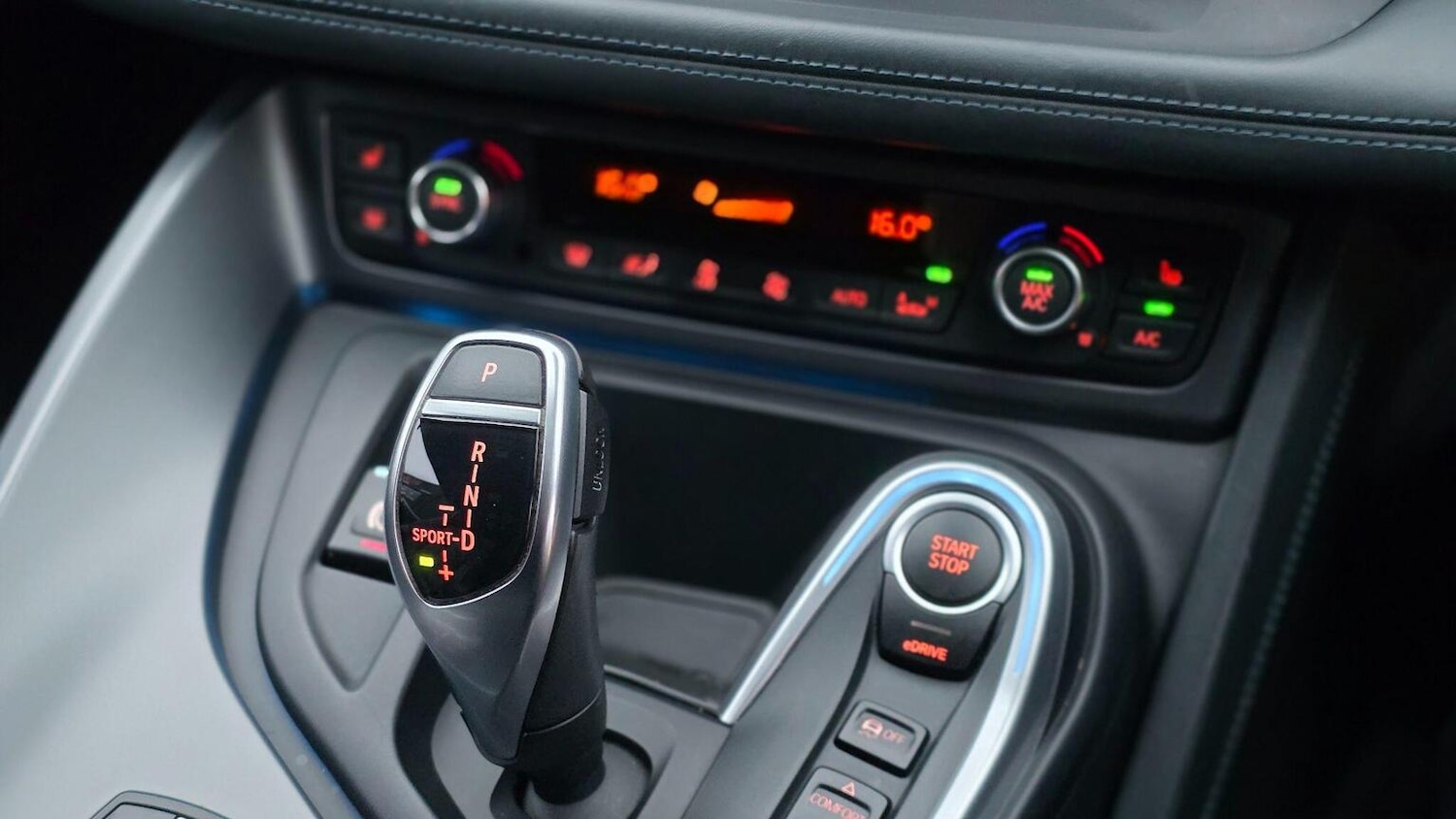 Used BMW i8 2018 for sale - 77896141: Photo 28