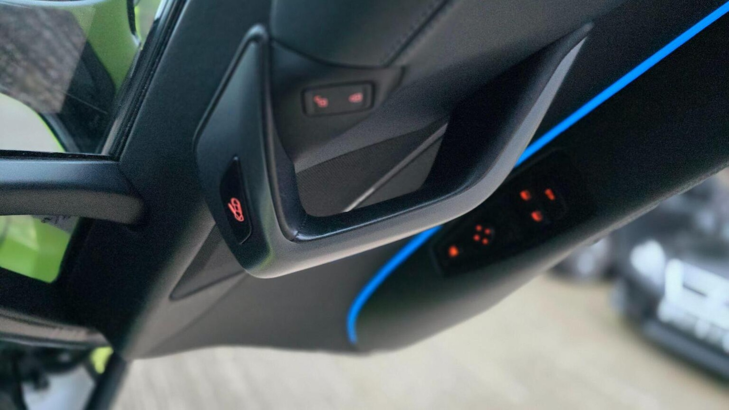 Used BMW i8 2018 for sale - 77896141: Photo 37