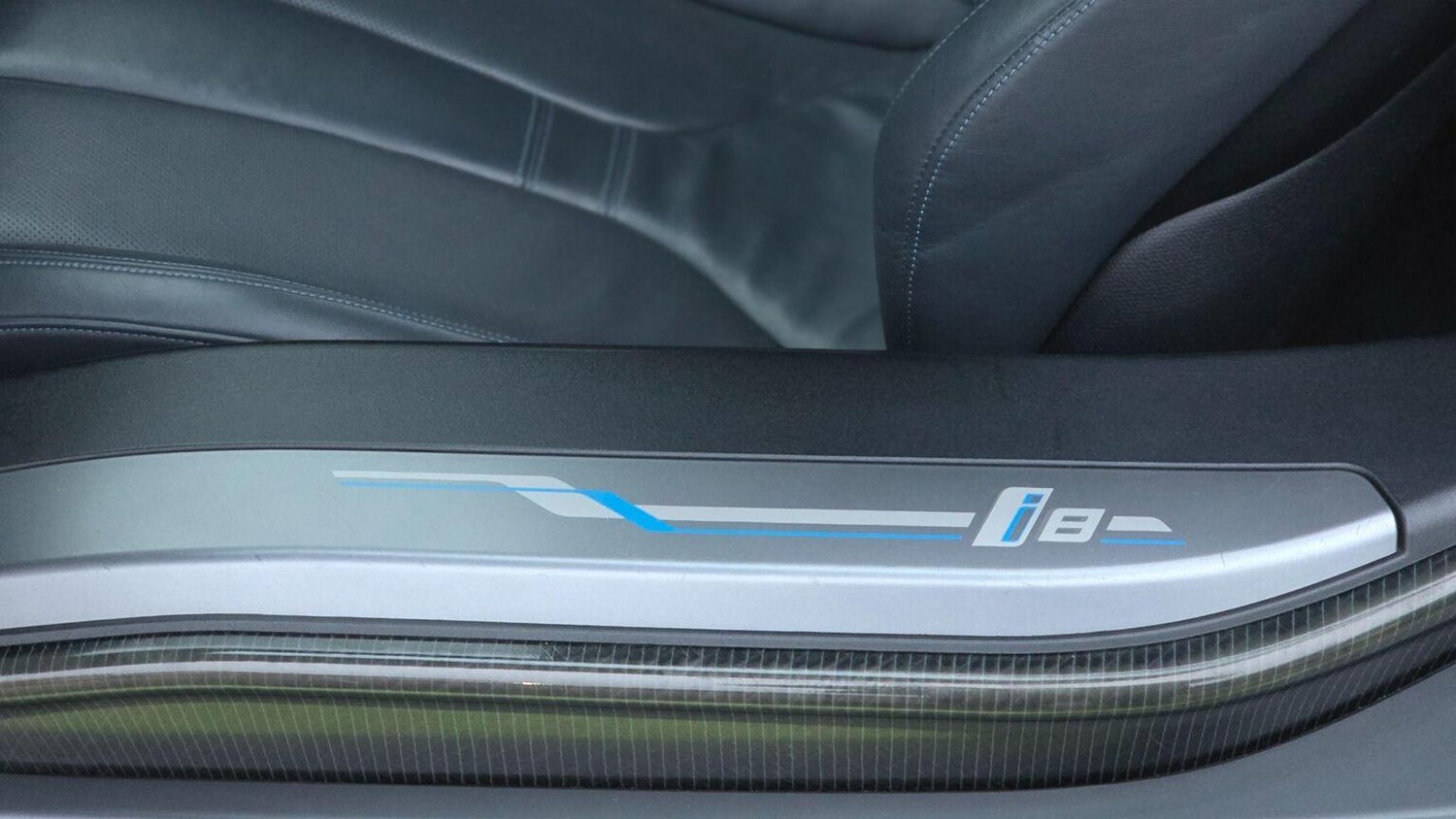 Used BMW i8 2018 for sale - 77896141: Photo 41