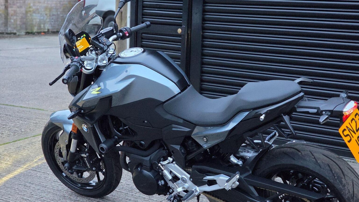 BMW F 900 R