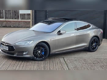 Used Tesla Model S 2015 for sale - 77011779: Photo