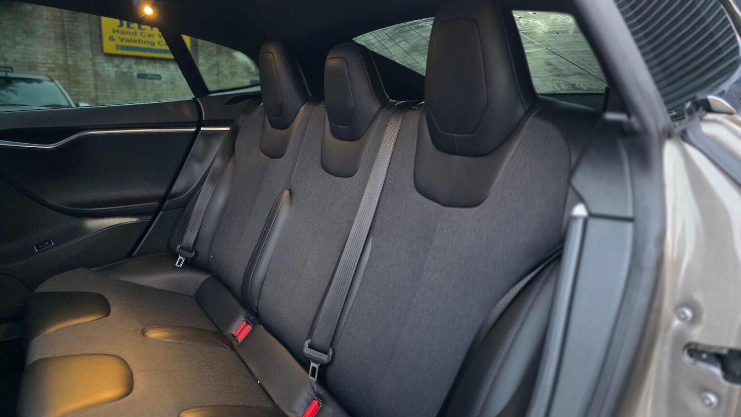 Used Tesla Model S 2015 for sale - 77011779: Photo 38