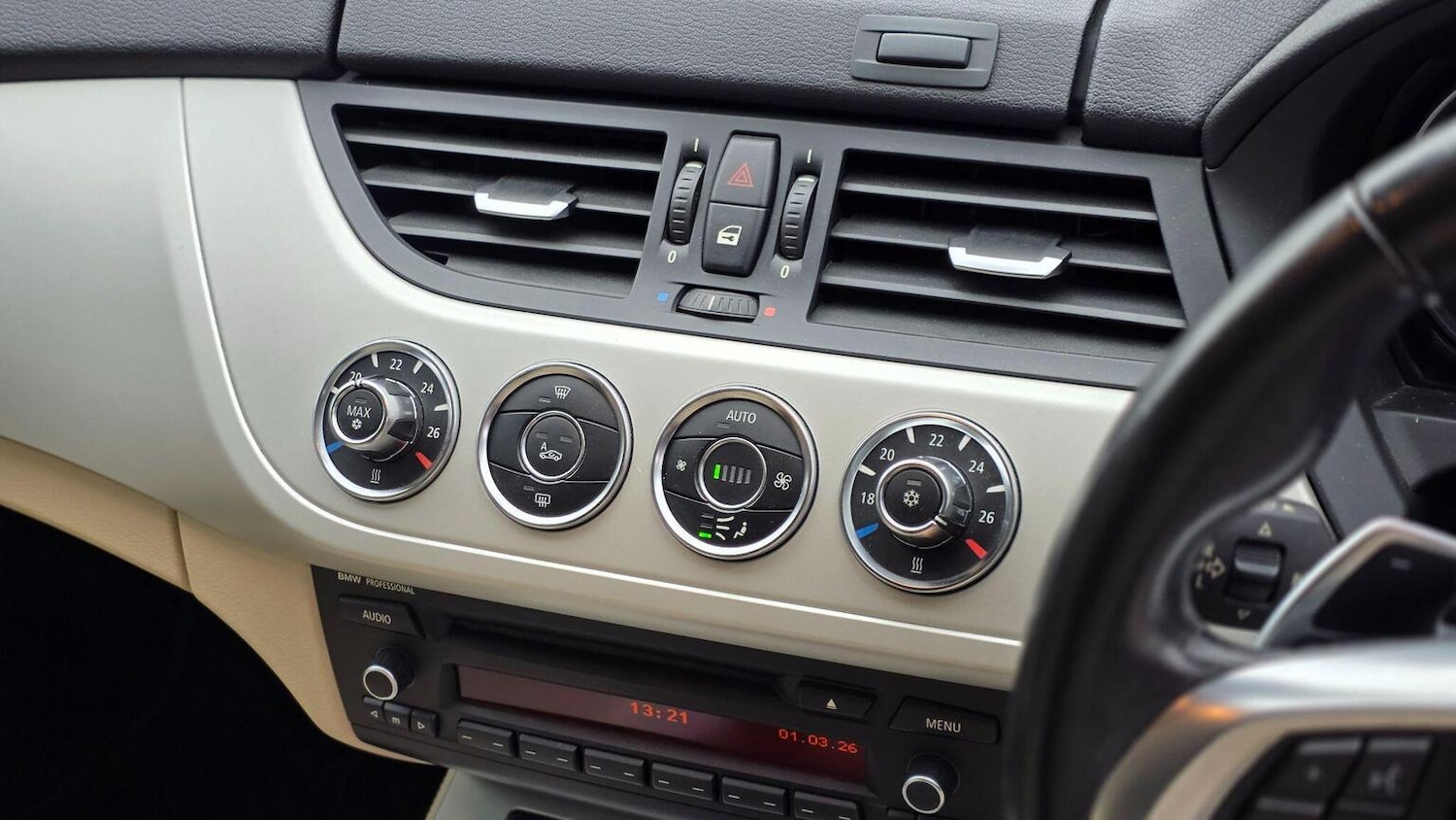 Used BMW Z4 2012 for sale - 77864907: Photo 22