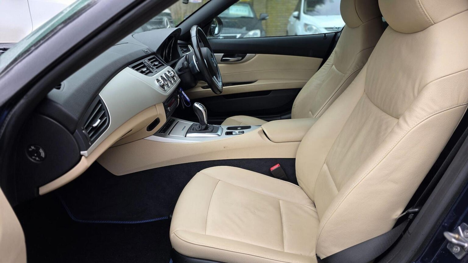 Used BMW Z4 2012 for sale - 77864907: Photo 31