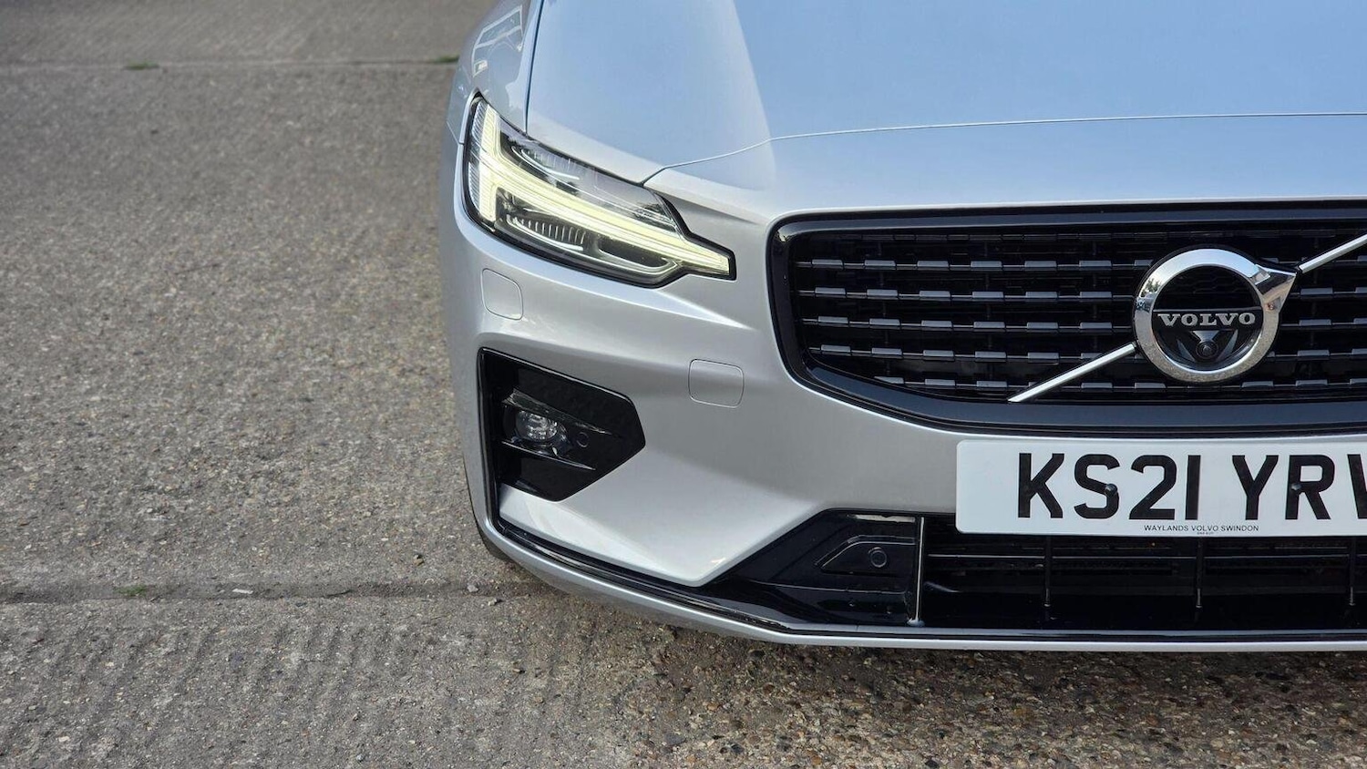 Used Volvo V60 2021 for sale - 76128886: Photo 10