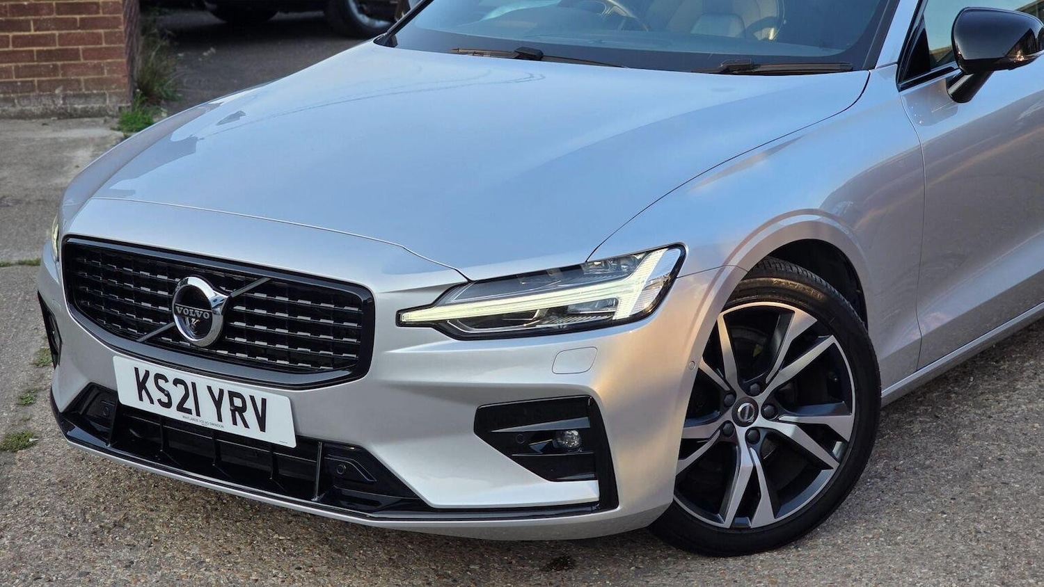 Used Volvo V60 2021 for sale - 76128886: Photo 13