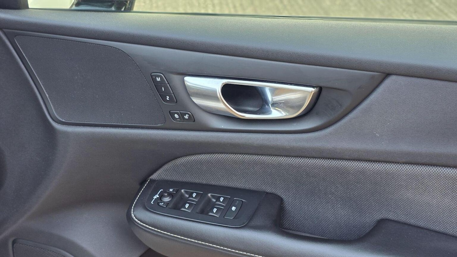 Used Volvo V60 2021 for sale - 76128886: Photo 41
