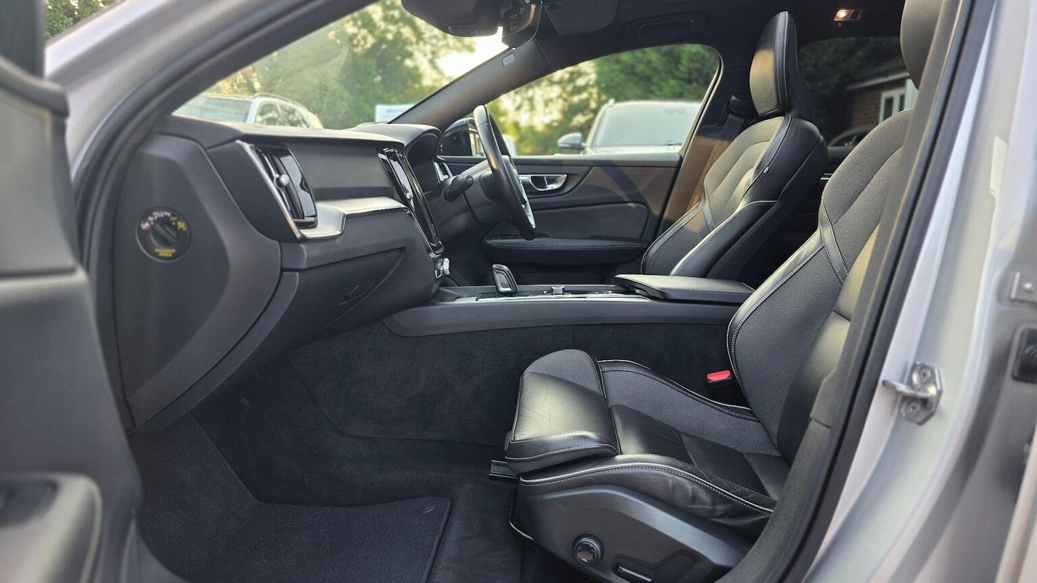 Used Volvo V60 2021 for sale - 76128886: Photo 87