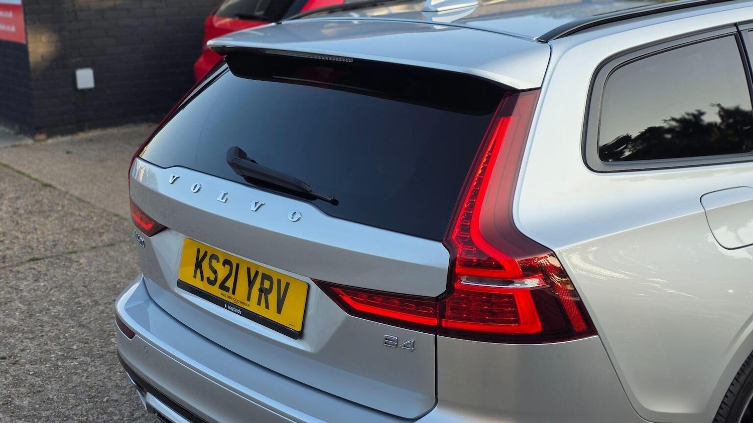 Used Volvo V60 2021 for sale - 76128886: Photo 92