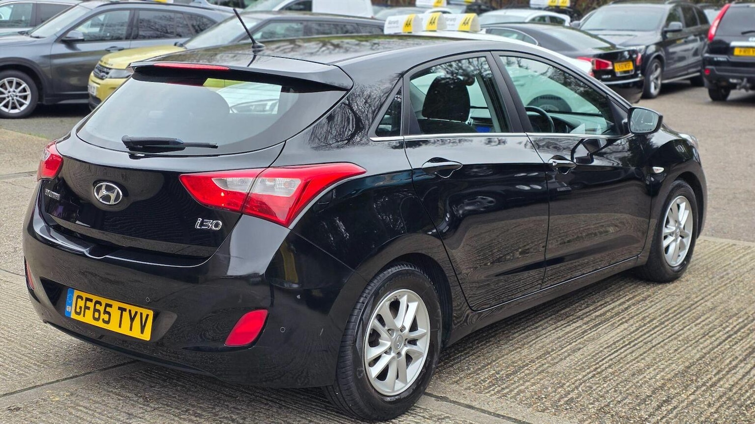 Used Hyundai i30 2015 for sale - 77635322: Photo 5