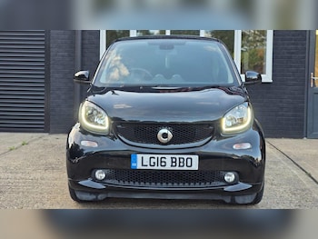 Used smart fortwo 2016 for sale - 75938164: Photo