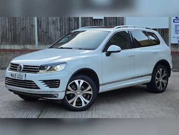 Used Volkswagen Touareg 2015 for sale - 78414801: Photo