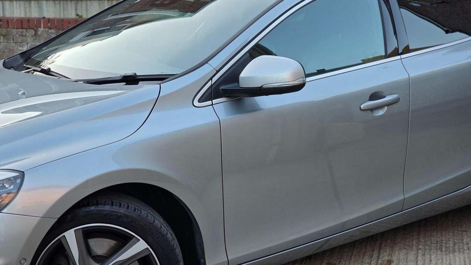 Used Volvo V40 2015 for sale - 76142478: Photo 82