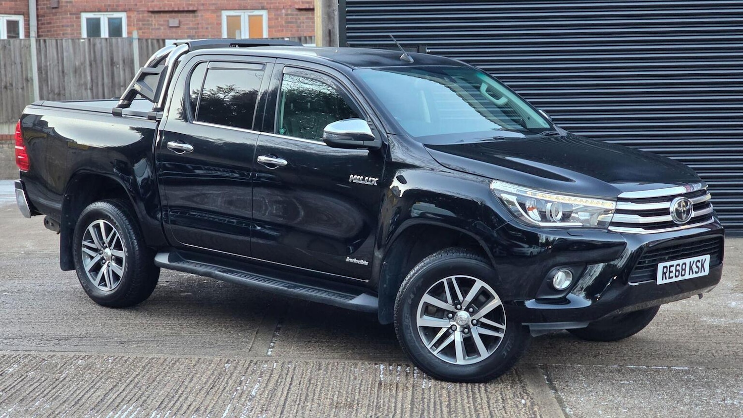 Used Toyota Hilux 2018 for sale - 77113107: Photo 1